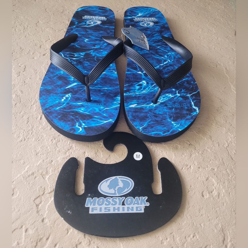 Size 9-10 Mossy Oak Fishing Ocean Blue Cushioned Flip Flop Men Sandals